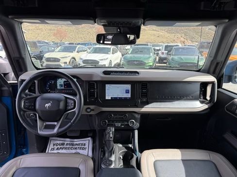 Used 2023 Ford Bronco 4-Door AWD/4WD image 31