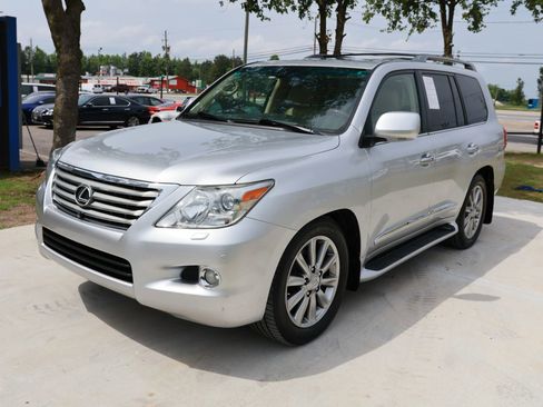 Used 2011 Lexus LX 570 4WD image 1