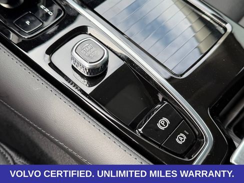 Certified 2025 Volvo S60 T8 Plus w/ Climate Package AWD/4WD image 21