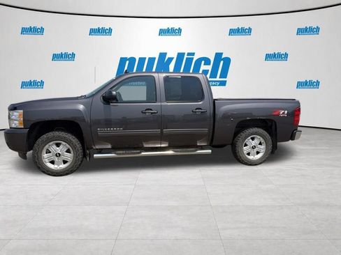 Used 2011 Chevrolet Silverado 1500 LT w/ All-Star Edition AWD/4WD image 4