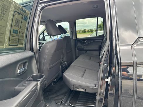 Used 2023 Honda Ridgeline Sport image 33
