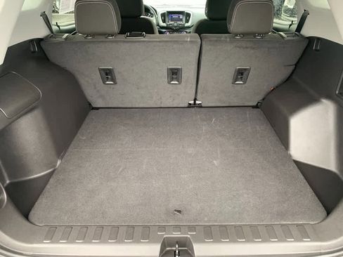 Certified 2023 GMC Terrain SLE w/ Driver Convenience Package AWD/4WD image 5