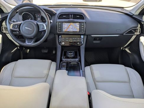 Used 2018 Jaguar F-PACE Prestige AWD/4WD image 13