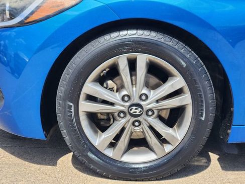 Used 2018 Hyundai Elantra SEL image 8
