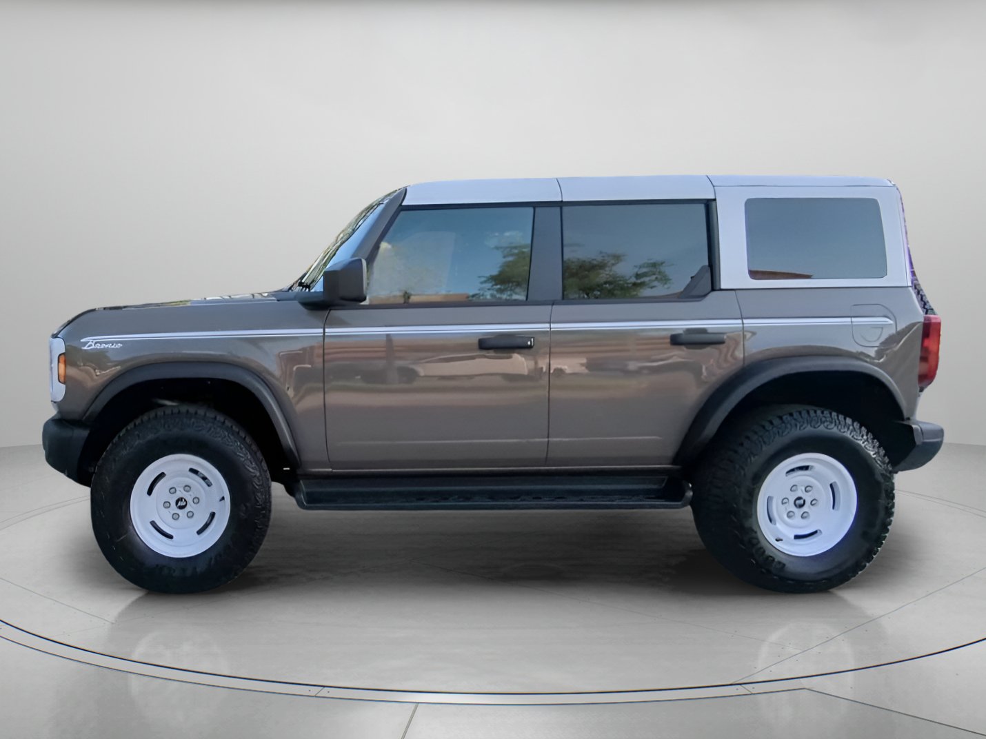 New 2026 Ford Bronco Heritage Edition AWD/4WD image 16