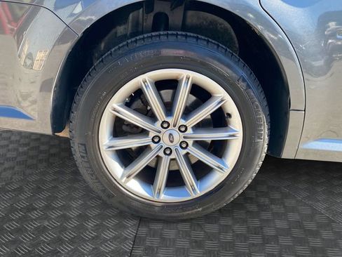 Used 2019 Ford Flex Limited image 38