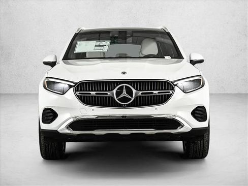 New 2026 Mercedes-Benz GLC 350e 4MATIC image 2