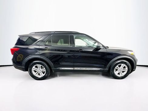 Certified 2023 Ford Explorer XLT w/ Equipment Group 202A AWD/4WD image 11