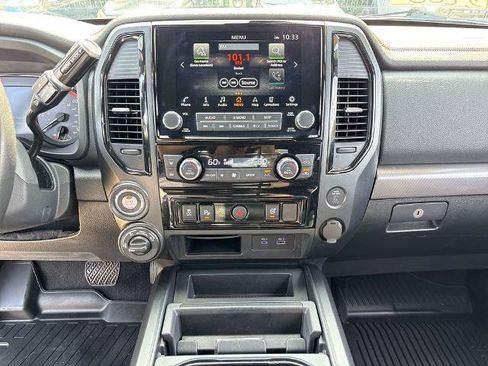 Used 2024 Nissan Titan PRO-4X w/ Off Road Protection Package AWD/4WD image 22