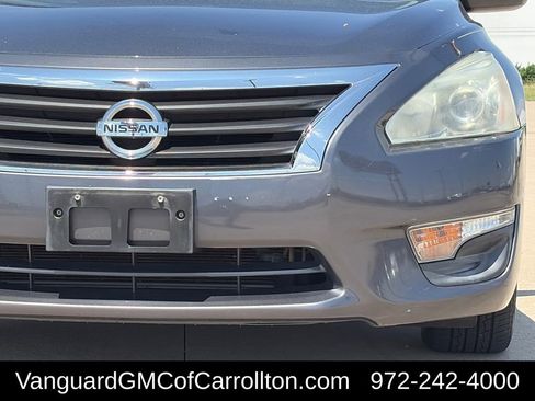 Used 2013 Nissan Altima 2.5 SV FWD image 3