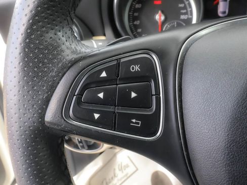 Used 2018 Mercedes-Benz CLA 250 4MATIC image 17