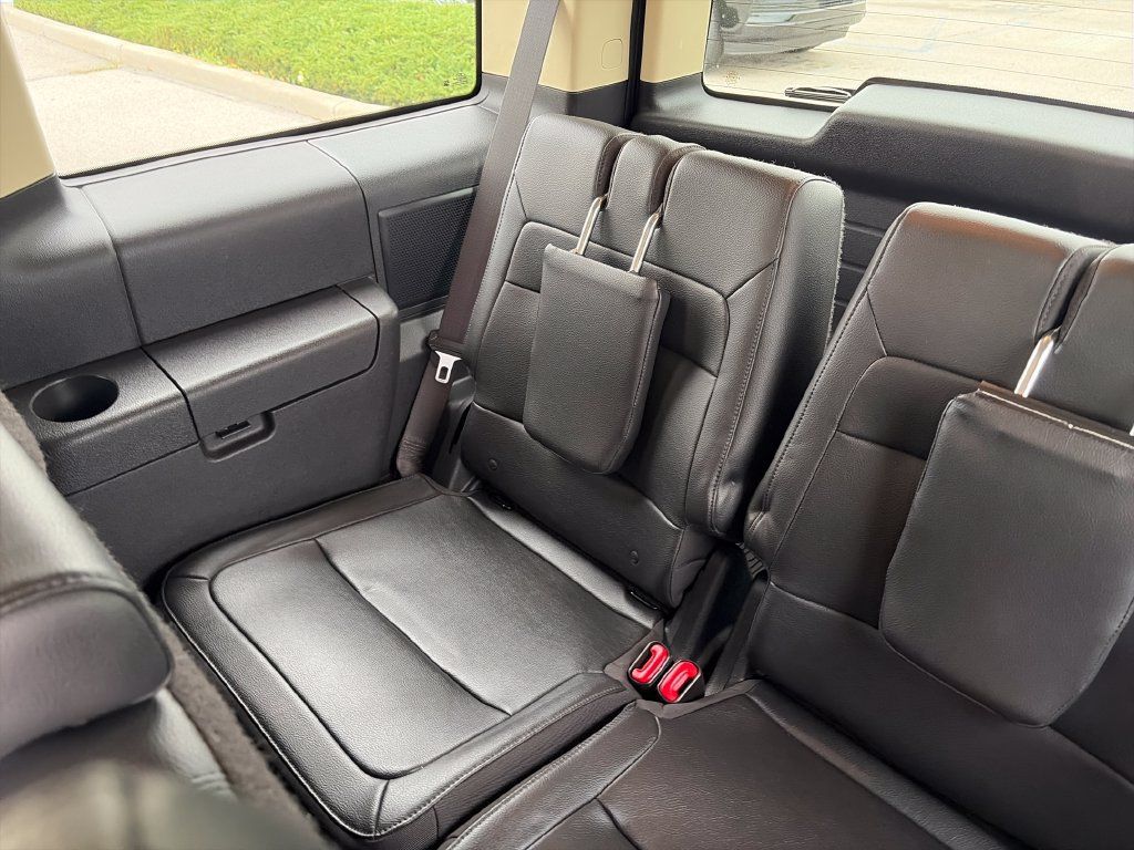 Used 2018 Ford Flex Limited AWD/4WD image 35