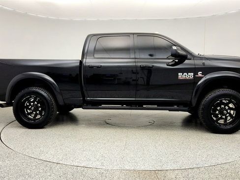 Used 2018 RAM 2500 Laramie w/ Sport Appearance Group AWD/4WD image 4