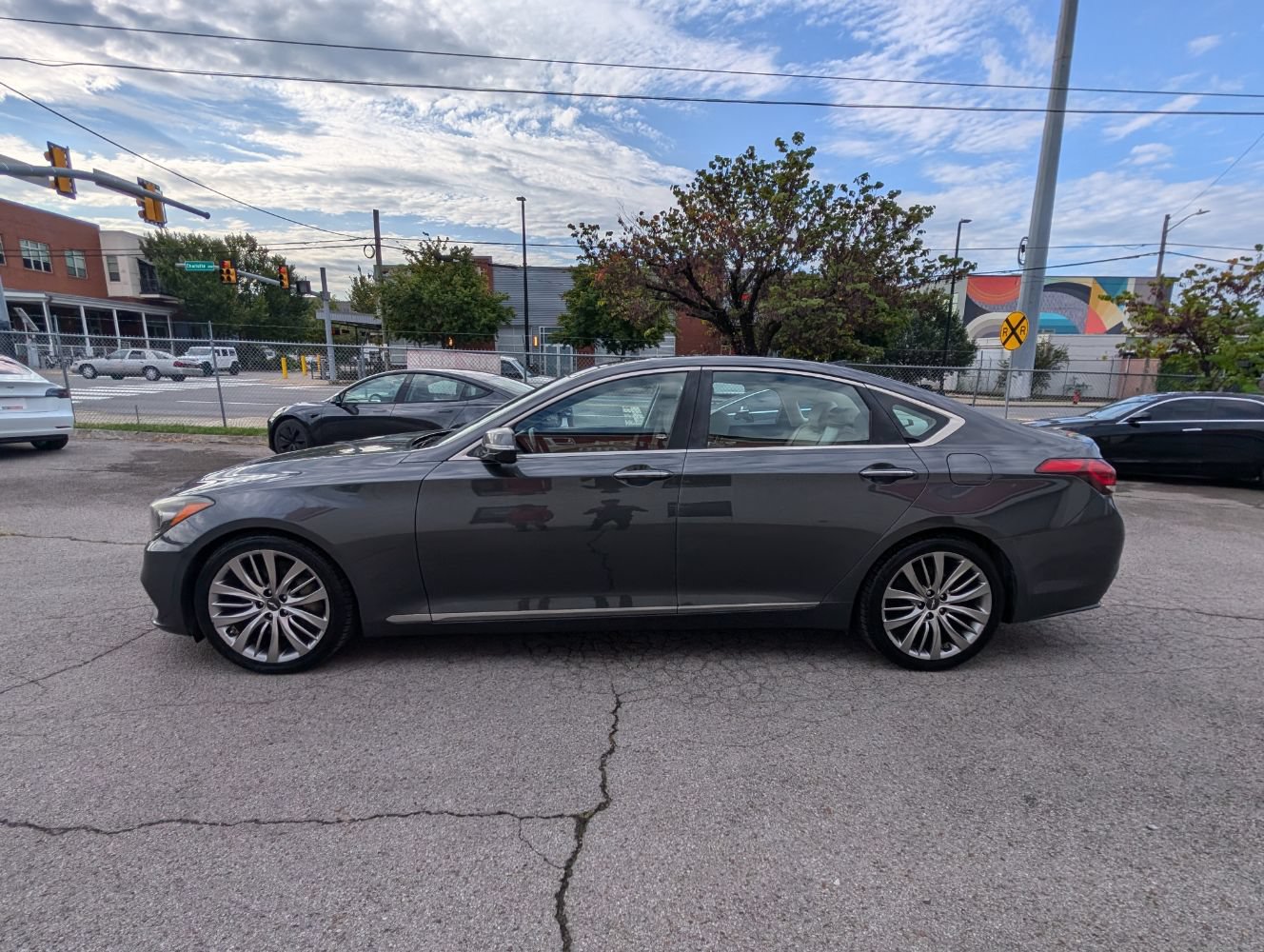 Used 2018 Genesis G80 5.0 Ultimate RWD image 9