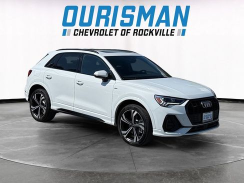 Used 2023 Audi Q3 2.0T Premium AWD/4WD image 1