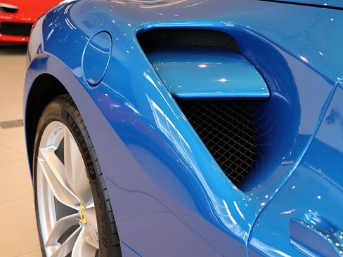 Certified 2017 Ferrari 488 Spider RWD image 25