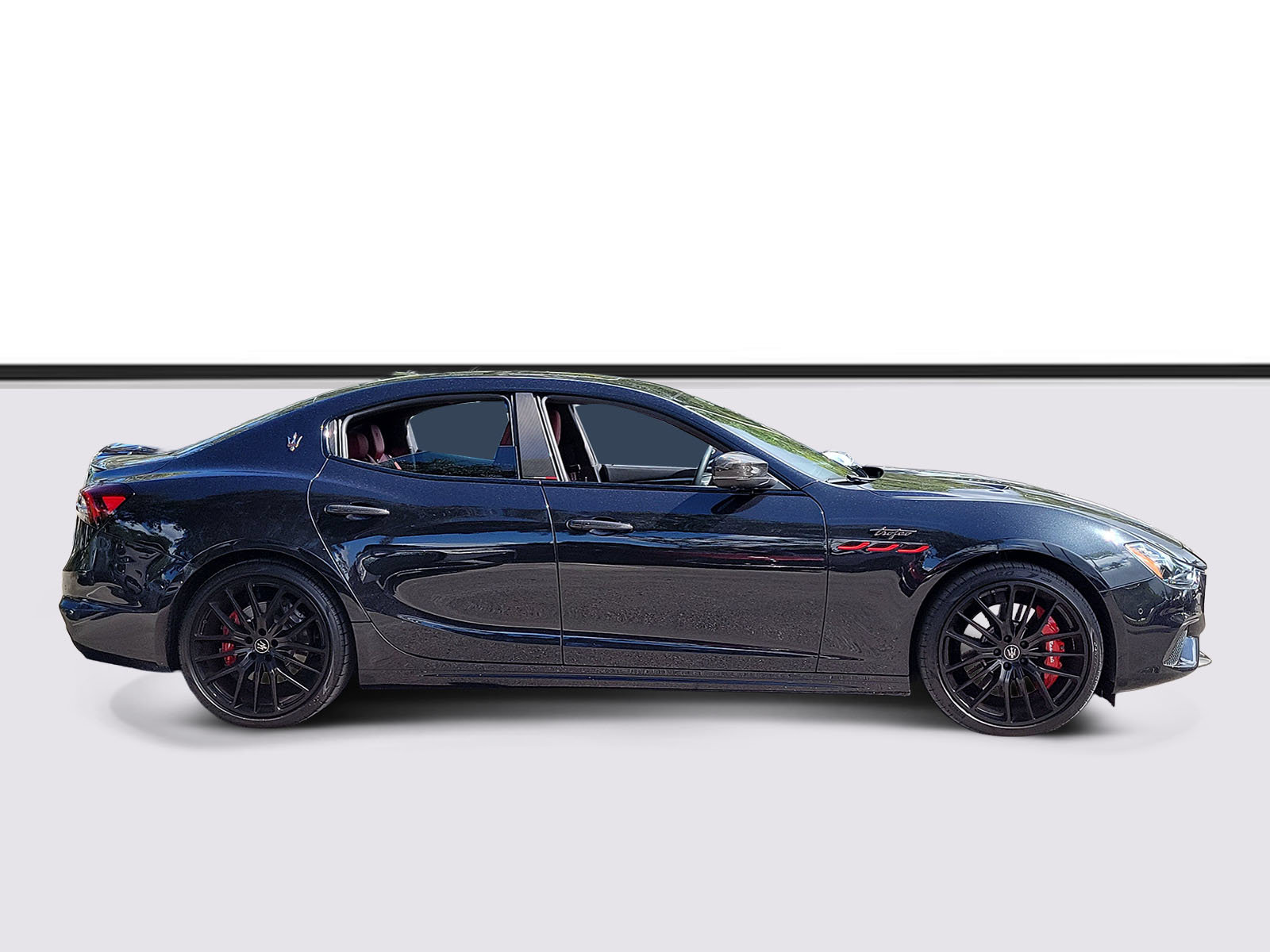 Used 2022 Maserati Ghibli Trofeo RWD image 2
