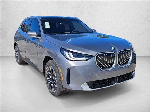 Used 2026 BMW X3 xDrive30 w/ Premium Package AWD/4WD image 3