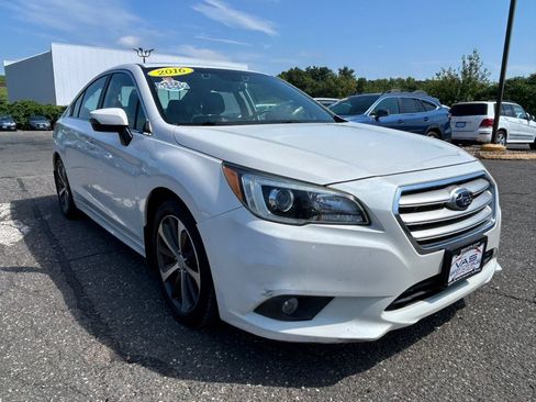 Used 2016 Subaru Legacy 3.6R Limited AWD/4WD image 3