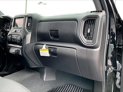 Used 2024 Chevrolet Silverado 1500 Custom Trail Boss AWD/4WD image 13