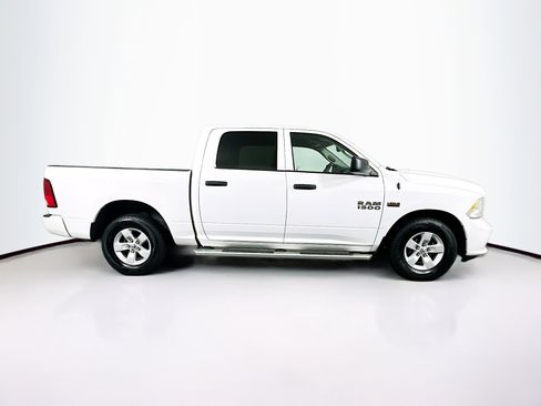 Used 2018 RAM 1500 Express image 10