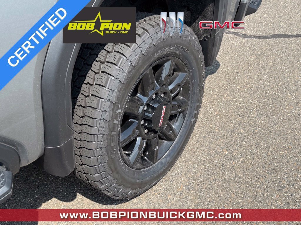 Used 2024 GMC Sierra 2500 AT4 w/ AT4 Preferred Package AWD/4WD image 10