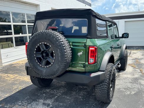 Used 2022 Ford Bronco image 5