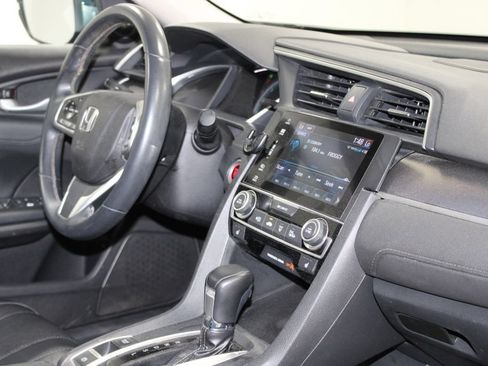 Used 2016 Honda Civic Touring image 26