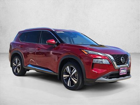 Used 2021 Nissan Rogue SL w/ Premium Package FWD image 3