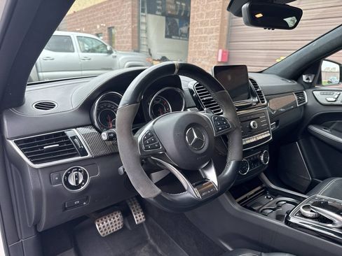 Used 2019 Mercedes-Benz GLE 63 AMG S image 37