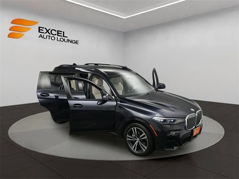 Used 2019 BMW X7 xDrive50i w/ M Sport Package image 70