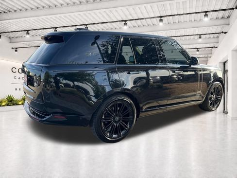 Used 2023 Land Rover Range Rover SE AWD/4WD image 13