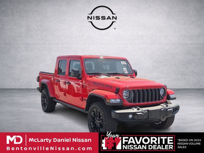 Used 2025 Jeep Gladiator Sport