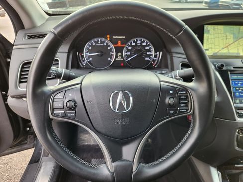 Used 2015 Acura RLX w/ Technology Package image 9