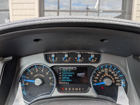 Used 2013 Ford F150 Platinum image 19