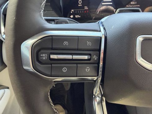 Used 2024 GMC Acadia Denali w/ Super Cruise Package image 14