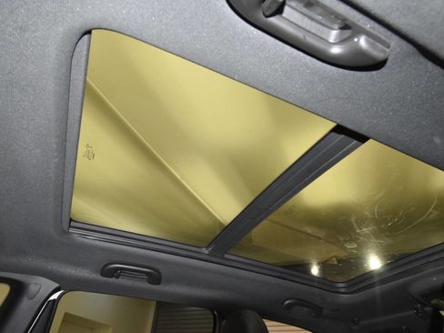 Used 2020 Jeep Compass High Altitude image 17