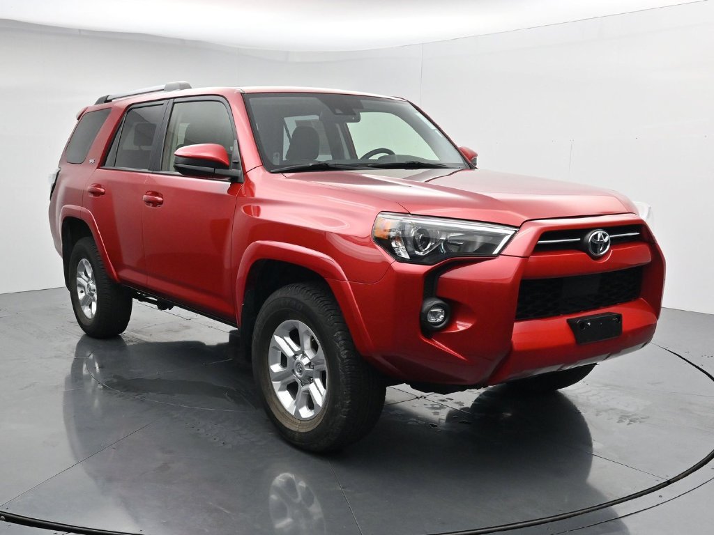 Used 2024 Toyota 4Runner SR5 AWD/4WD image 2