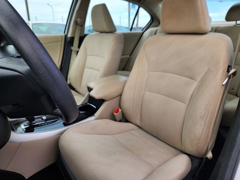 Used 2016 Honda Accord EX image 7
