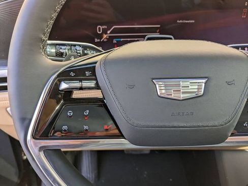 Used 2025 Cadillac Escalade IQ Sport 2 AWD/4WD image 11