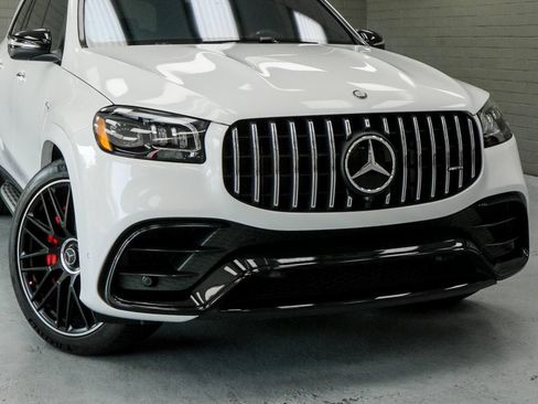 Used 2026 Mercedes-Benz GLS 63 AMG 4MATIC image 11