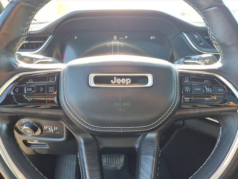 Used 2022 Jeep Grand Cherokee L Overland image 5