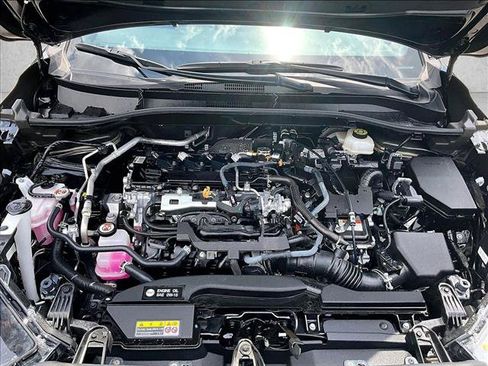 Used 2025 Toyota Corolla Cross AWD Hybrid w/ Convenience Package image 11