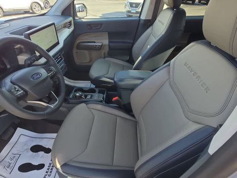 Used 2025 Ford Maverick Lariat w/ 4K Tow Package image 26