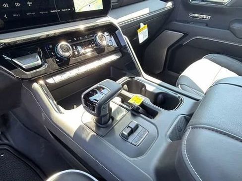 New 2026 GMC Sierra 1500 AT4X AWD/4WD image 28