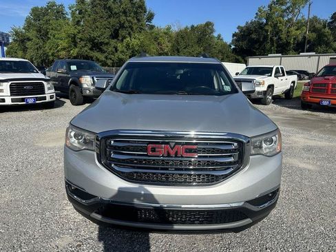 Used 2017 GMC Acadia SLT FWD image 6