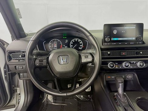 Used 2025 Honda Civic Sport image 19