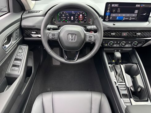 New 2025 Honda Accord EX-L image 13