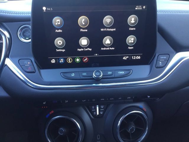 New 2025 Chevrolet Blazer LT AWD/4WD image 12
