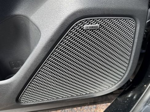 New 2026 Mitsubishi Outlander SEL FWD image 31